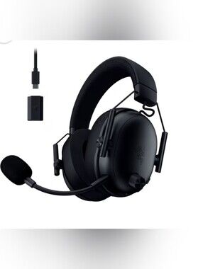 Razer SEALED! NIB! Blackshark V3 Esports Gaming Headset in Black. R2S!